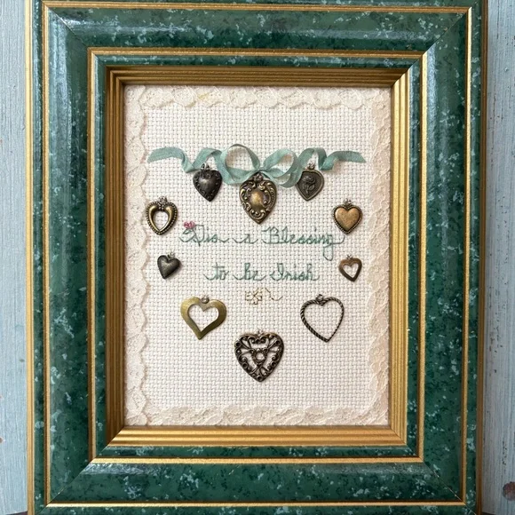 ☘️ Irish ☘️ Saying “Tis a blessing to be Irish” - Picture 1 of 8